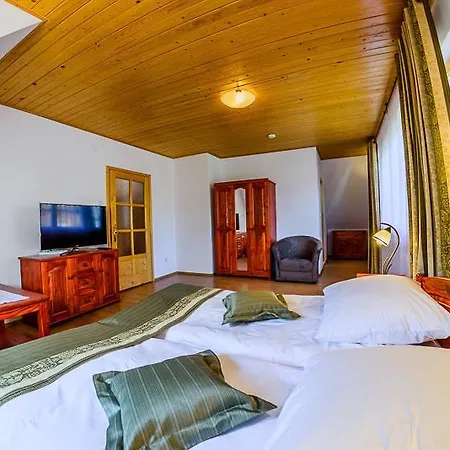 Holiday home Dom Chata Kowala